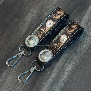 LLavero de muñeca de cuero mecanizado a mano de lujo de alta calidad, cuero de vaca genuino, Clip de llave duradero de moda personalizado para mujer - Product Image 4