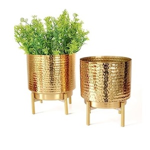 Macetero de Flores de Calidad Superior para Bodas, Banquetes y Hoteles, Diseño Metálico Hecho a Mano - Product Image 3