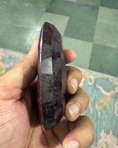 พลอยทับทิมทรงรีเจียระไนแบบมรกต 5000 กะรัต แบบคาโบชอง  หินธรรมชาติแบบหลวม ขายส่งจำนวนมากสำหรับทำเครื่องประดับ - Product Image 2