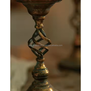 Portavelas de hierro Soporte de hierro hecho a mano Diseño europeo Boda Retro Cena romántica Decoración Hogar - Product Image 3