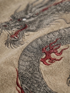 ชุดเซ็ตเสื้อฮู้ดดี้โอเวอร์ไซส์สีเบจลายมังกรสำหรับผู้ชาย กางเกงวอร์มขายาวเข้าชุด สไตล์สตรีทแวร์ Apex ชุดออกกำลังกายสองชิ้น - Product Image 6