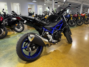 ขายมอเตอร์ไซค์ Suzuki SV650 ABS 645cc รุ่นมาตรฐาน ปี 2019 - Product Image 3