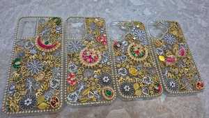 Coque de téléphone portable décorée pour cadeaux de mariage des demoiselles d'honneur, pierres Kundan, coque de téléphone ethnique, pierres dorées - Product Image 4