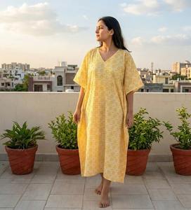 Kaftan indien fait main en coton, imprimé à la main, style bohème, robe de plage estivale pour femmes - Product Image 1
