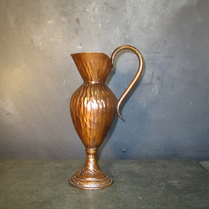 Jarra de Agua de Cobre con Embalaje Estándar, Venta al por Mayor, Acabado Liso, Precio de Fábrica - Product Image 1