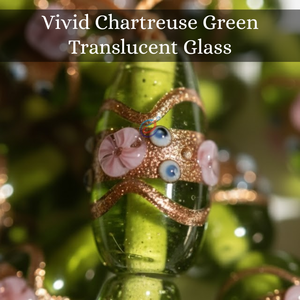 Cuentas de Vidrio Lampwork Hechas a Mano en Color Verde Lima |   Diseños Artísticos Mixtos Inspirados en Pasteles de Boda |   Longitud de Hilo de 8 Pulgadas en Varios Tamaños - Product Image 2