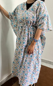 Elegante Vestido Kaftan de Algodón Estampado con Silueta Relajada para Comodidad y Elegancia Diarias - Product Image 3