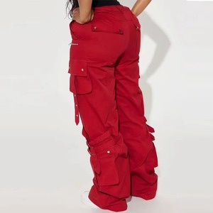 Pantalon cargo rouge pour femme, long, utilitaire, multi-poches, fermeture éclair, coupe classique, couleur unie, en toile, style automne - Product Image 2
