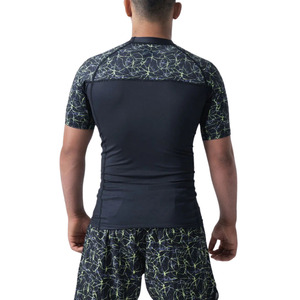 เสื้อคอมเพรสชั่นแขนสั้นลายพิเศษสำหรับผู้ชาย รับผลิตแบบ OEM แบรนด์ส่วนตัว สำหรับออกกำลังกาย ฟิตเนส เทรนนิ่ง ชุดกีฬา จากผู้ผลิต - Product Image 6