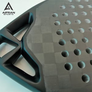 Raquette de padel professionnelle AIFRAN en fibre de carbone 18K, logo personnalisé, surface 3D Spin, forme goutte d'eau, vente en gros - Product Image 3