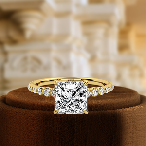 Bague de fiançailles chrétienne en or jaune 14 carats avec diamant de laboratoire taille princesse 1,5 carat certifié IGI, sertie à griffes, cadeau d'anniversaire de mariage - Product Image 6