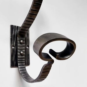 Organizador de Pared con Doble Gancho de Metal Negro Mate de Primera Calidad para Baño, Cocina, Entrada - Product Image 4