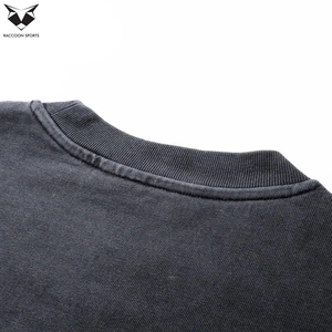 เสื้อยืดสตรีทแวร์ผ้าฝ้ายฟอกสีทรงโอเวอร์ไซส์ พิมพ์ลายสกรีน แขนยาวสองชั้น - Product Image 4