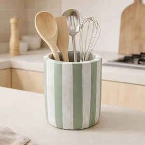 Elegante Portautensilios de Cerámica, Diseño de Rayas Verticales Pintadas a Mano, Duradero, Resistente al Calor, Amplio Organizador para la Encimera de la Cocina - Product Image 2