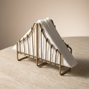Porte-serviettes en métal pour table à manger, design pyramidal en fil doré vintage, distributeur de mouchoirs, organisateur de table décoratif pour la maison - Product Image 1