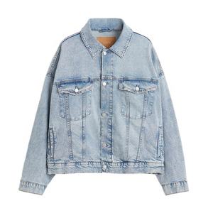 OEM Manufacturer Soft Touch Ladies Denim Jacket Breathable New Fine Quality Cotton Made <b>Women</b> <b>Light</b> <b>Blue</b> Denim Jackets - Product Image 1