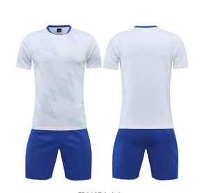 Uniforme de fútbol de color personalizado para venta en línea, hecho en Pakistán, ropa deportiva, uniforme de fútbol, sublimación, tendencia de moda. - Product Image 2