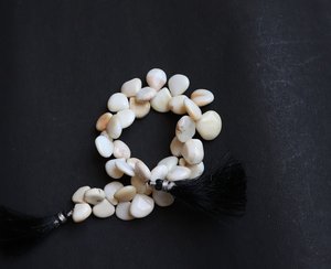 Natural White Opal Smooth Heart Shape Briolette 13 to 14 MM White Opal Beads 8.5 Inch Smooth Opal Heart Shape Beads for Jewelry - Product Image 5