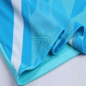 Maillot de football de qualité supérieure, nouveau design tendance, service OEM de fabrication optimisé pour uniformes de football - Product Image 6