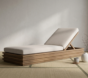 Chaise longue de luxe Lavina en teck de qualité supérieure, pliable et réglable, avec coussin résistant aux intempéries, pour villa et appartement - Product Image 5