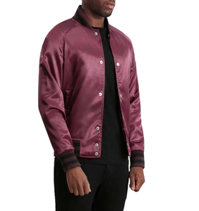 Veste de baseball en satin personnalisée de haute qualité pour hommes, en polyester et soie, style varsity, bomber, avec logo. - Product Image 4