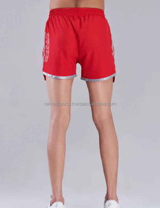 Confort ceinture élastique Polyester hommes 5 pouces entrejambe Double couche short en maille personnalisé avec poches OEM 380 GSM maille court - Product Image 6