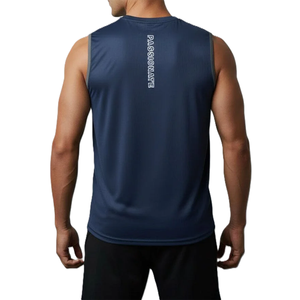 T-shirt sans manches en maille polyester avec logo personnalisé, blanc uni, impression numérique, col rond, décontracté, tricoté, respirant, séchage rapide pour homme - Product Image 4