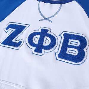 Sudadera de Cuello Redondo con Mangas Raglán Zeta Phi Beta, Bordado Chenille, Ropa de Hermandad Griega, Sudadera Unisex de Algodón Premium - Product Image 3