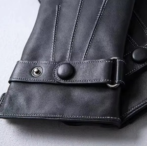 ASTURBAN WEAR Men's High Quality Leather <b>Touchscreen</b> <b>Gloves</b> for Casual Winter Wear Thermal Eco-Friendly Direct Factory Wholesale - Product Image 5
