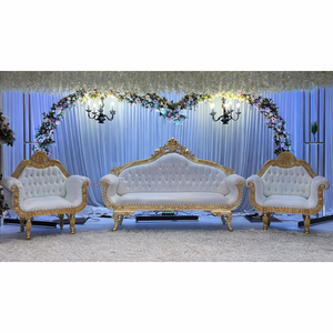 Magnifique ensemble de canapés de scène de fiançailles pour les mariés avec chaises, mobilier de scène de réception de mariage moderne et classique, Royaume-Uni - Product Image 1