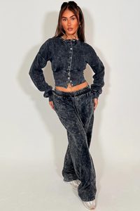 Ensemble de survêtement pour femme avec haut court boutonné et pantalon de survêtement délavé à l'acide, fabriqué par un fabricant OEM - Product Image 2