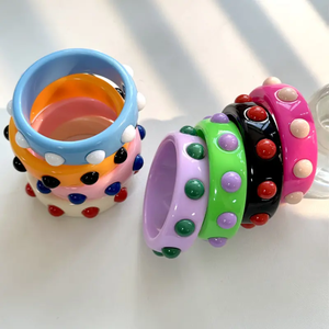 Nuevo diseño, resina colorida, la mejor calidad, brazalete con lunares, pulsera redonda geométrica, joyería hueca, accesorio de fiesta unisex para mujer - Product Image 6