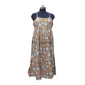 Vestido Midi Informal Hecho a Mano 100% Algodón, Cuello en V, Estampado Floral Digital, Sin Mangas, Ajustado, Diseño Transpirable para Mujer, Fiestas en la Playa - Product Image 1