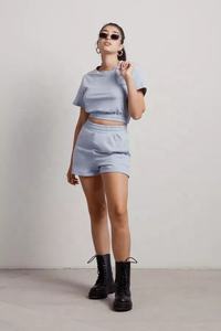 Ensemble deux pièces uni col rond manches courtes ourlet élastique Top court et taille élastique poche latérale Short ensembles de survêtement femmes - Product Image 6