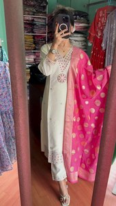 Elegante collezione Eid miglior tessuto a prezzi accessibili vestiti Pakistani per le donne indiano e Pakistani abbigliamento di moda asiatica - Product Image 4