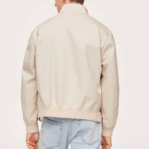 Chaqueta Bomber Varsity Premium para Hombre, Prenda de Invierno Elegante, Personalizable, Ecológica, con Forro Acolchado Grueso - Product Image 3