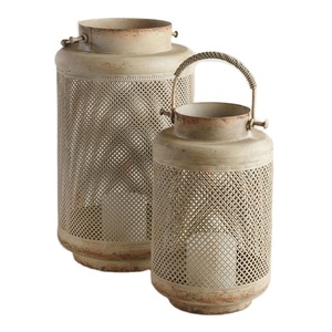Best Selling Luxury Design Metal Home Decor Candle <b>Lantern</b> With Handle Decorative Christmas <b>Lantern</b> - Product Image 1