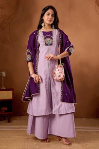 Conjunto de Lujo de Seda Romana Anarkali Kurta Palazzo Dupatta |   Ropa Festiva para Fiestas |   Fabricante de Ropa de Calidad para Exportación - Product Image 4