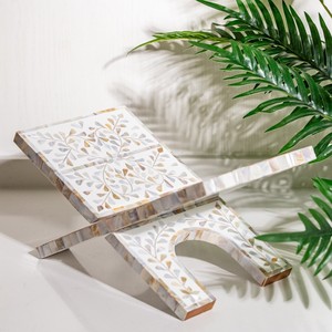 Soporte vintage para el Sagrado Corán, hecho a mano con incrustaciones de perla, estilo art déco, al precio más bajo. - Product Image 1