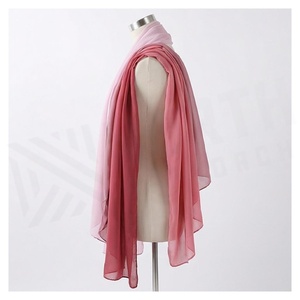 Women's Square Digital Print Solid Color <b>Silk</b> Scarf-Elegant All Seasons Outdoor Fashion Accessory Skin-Friendly Daily Wear - Product Image 3