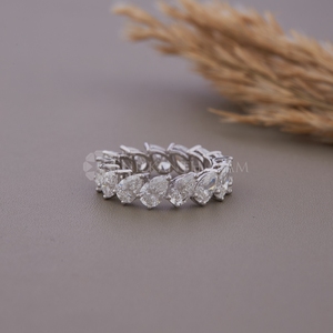 Nouvelle arrivée : Bague en diamant de taille poire créé en laboratoire en or blanc, bague éternité en diamant, bijoux fins en diamant pour femmes - Product Image 3