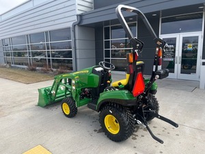 Tracteur compact robuste 2025 1023E Z150009 Haute Performance Approvisionnement en gros - Product Image 3