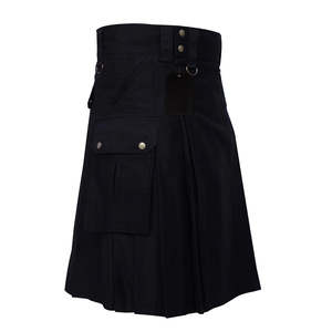 COSH KILTS Kilt Utilitario Negro Personalizado Con Bolsillos Y Accesorios Diseño Moderno Para Hombres - Product Image 1