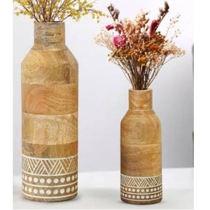 Jarrón de Madera de Acacia con Diseño Único, Jarrón de Madera Hecho a Mano para Decoración del Hogar, Acabado Liso Rústico y Elegante - Product Image 3