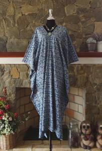 Robe caftan japonaise en coton mélangé durable, col en V, coupe ample et décontractée, vêtements traditionnels pour femmes - Product Image 2