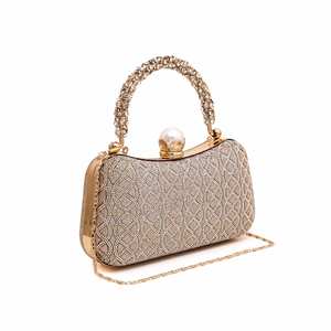 Pochette de soirée de mariée dorée P15559 - Product Image 2