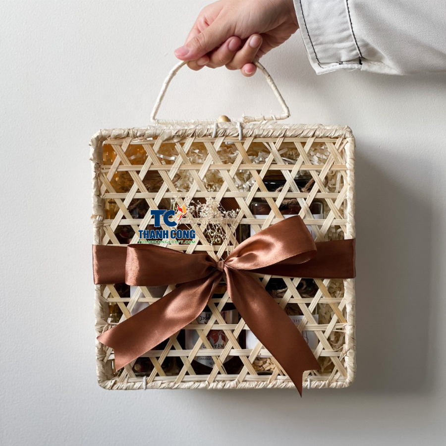 กำหนดเองตามคำขอ