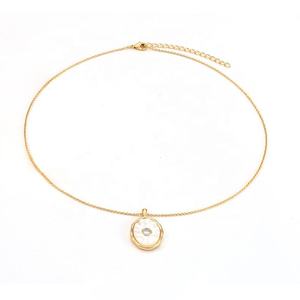 Collar con Colgante de Corazón Chapado en Oro de 14K para Mujer, con Diamante de Corte Brillante Redondo Cultivado en Laboratorio, Estilo Romántico para Regalo - Product Image 3