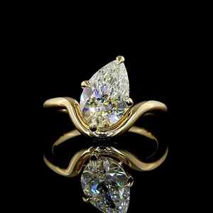 Bague de fiançailles solitaire en diamant de culture en forme de poire, certifiée IGI, avec bande incurvée inspirée de la nature, en or 10K 14K, pour anniversaire ou fête - Product Image 1