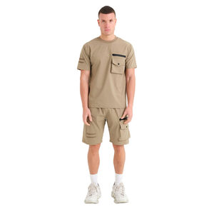 Ensemble T-shirt et short pour homme, coupe classique, nouveau design, couleur unie, manches courtes, tissu en coton, ensemble deux pièces avec poches, en vente - Product Image 1